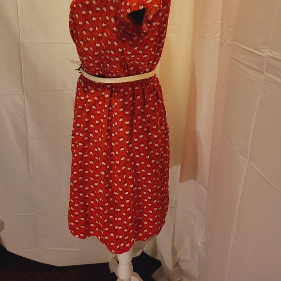 Forever 21 Rooster Print Red Fit and Flare Dress with Belt M - Picture 3 of 14